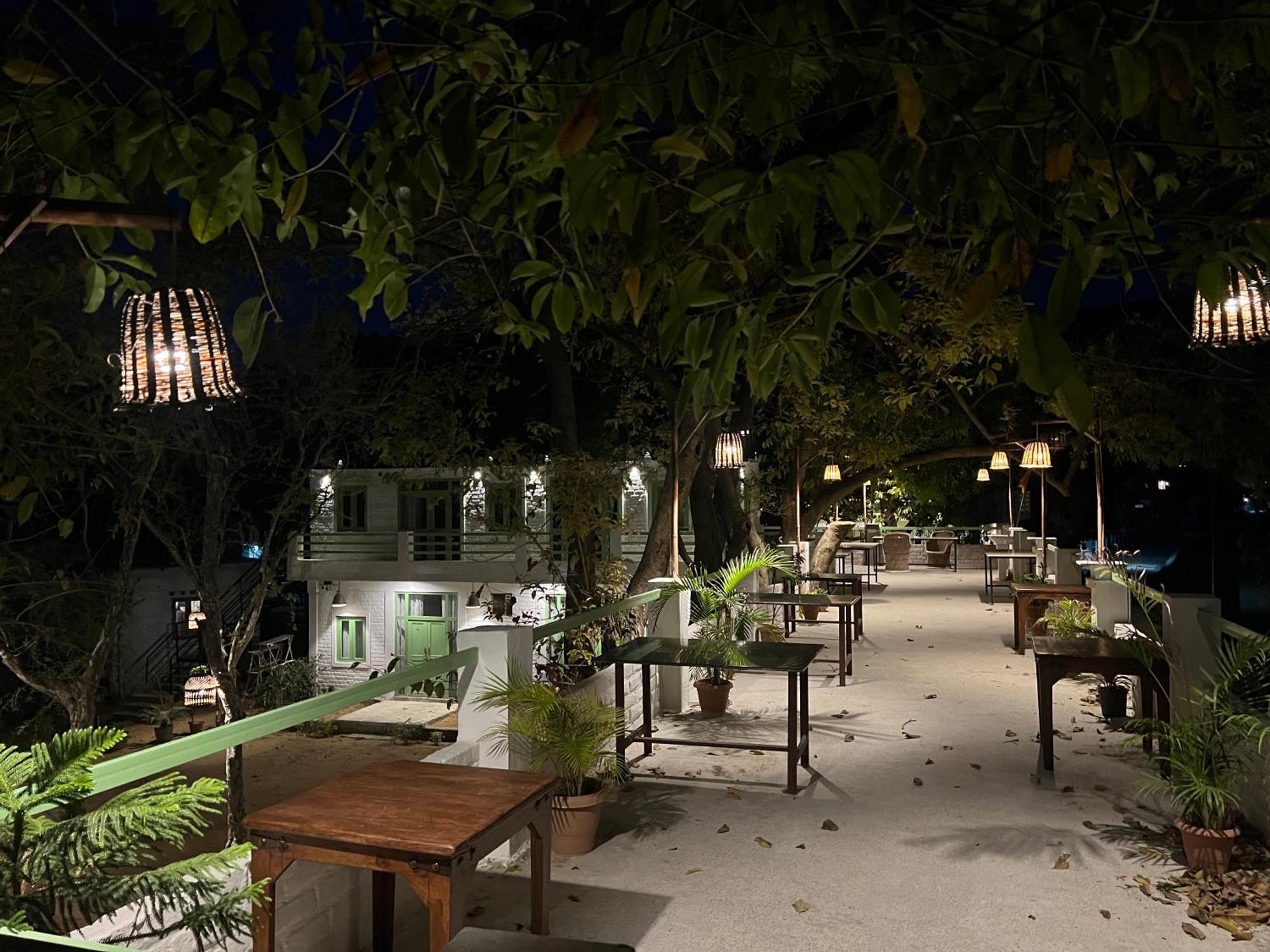 Heli Pushkar Hotel Bagian luar foto