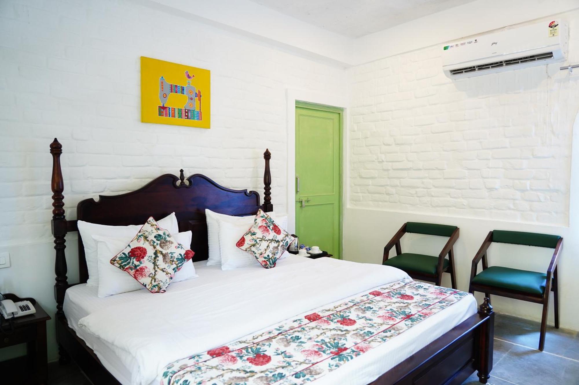 Heli Pushkar Hotel Bagian luar foto