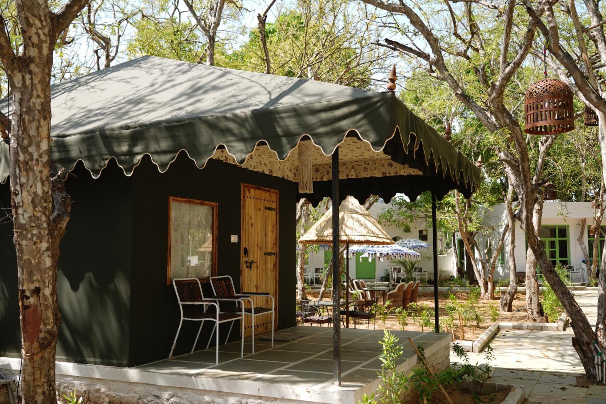 Heli Pushkar Hotel Bagian luar foto