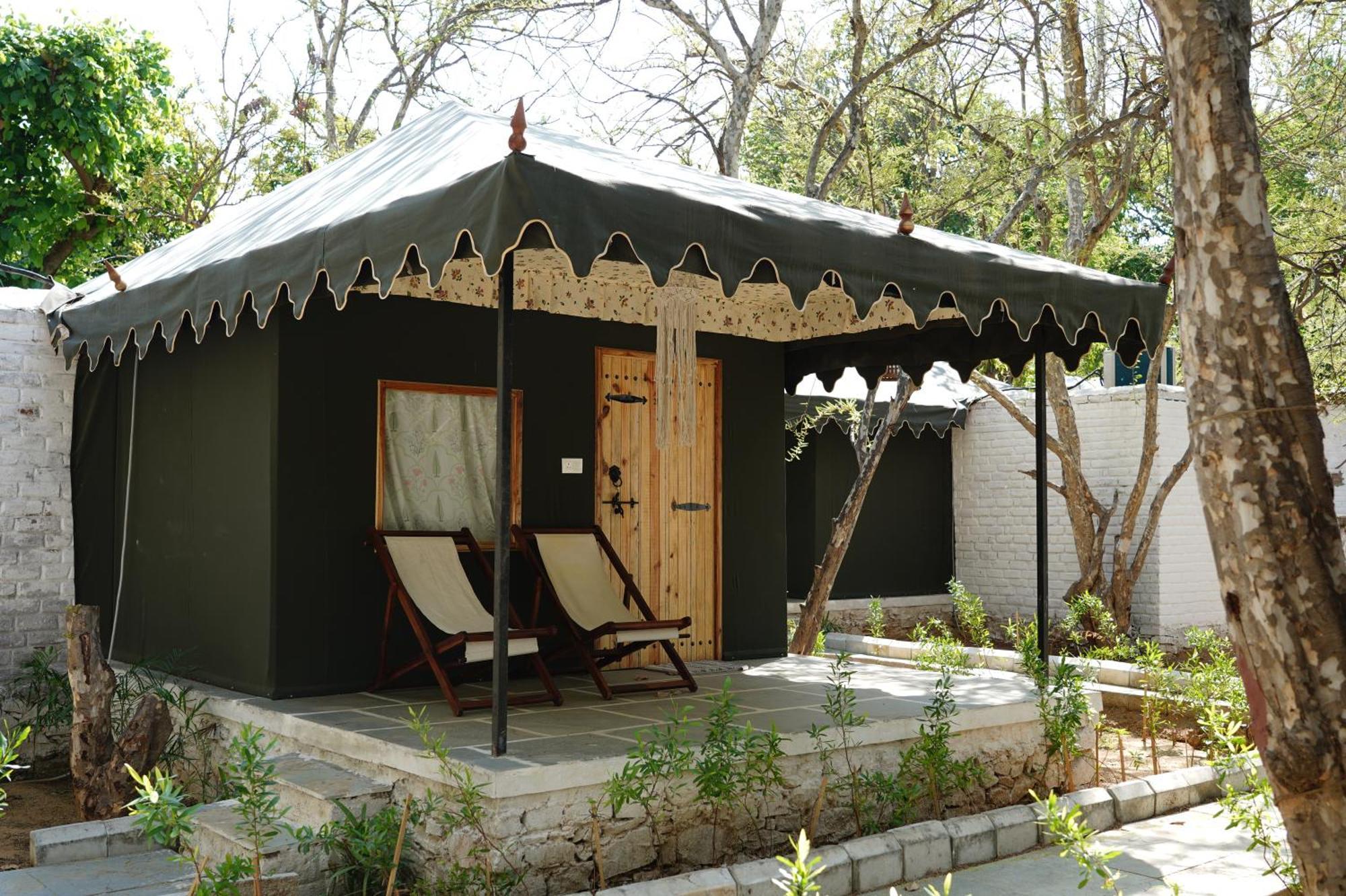Heli Pushkar Hotel Bagian luar foto